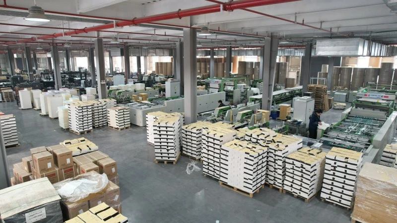 JOYPAPER stationery manufacturing workspace